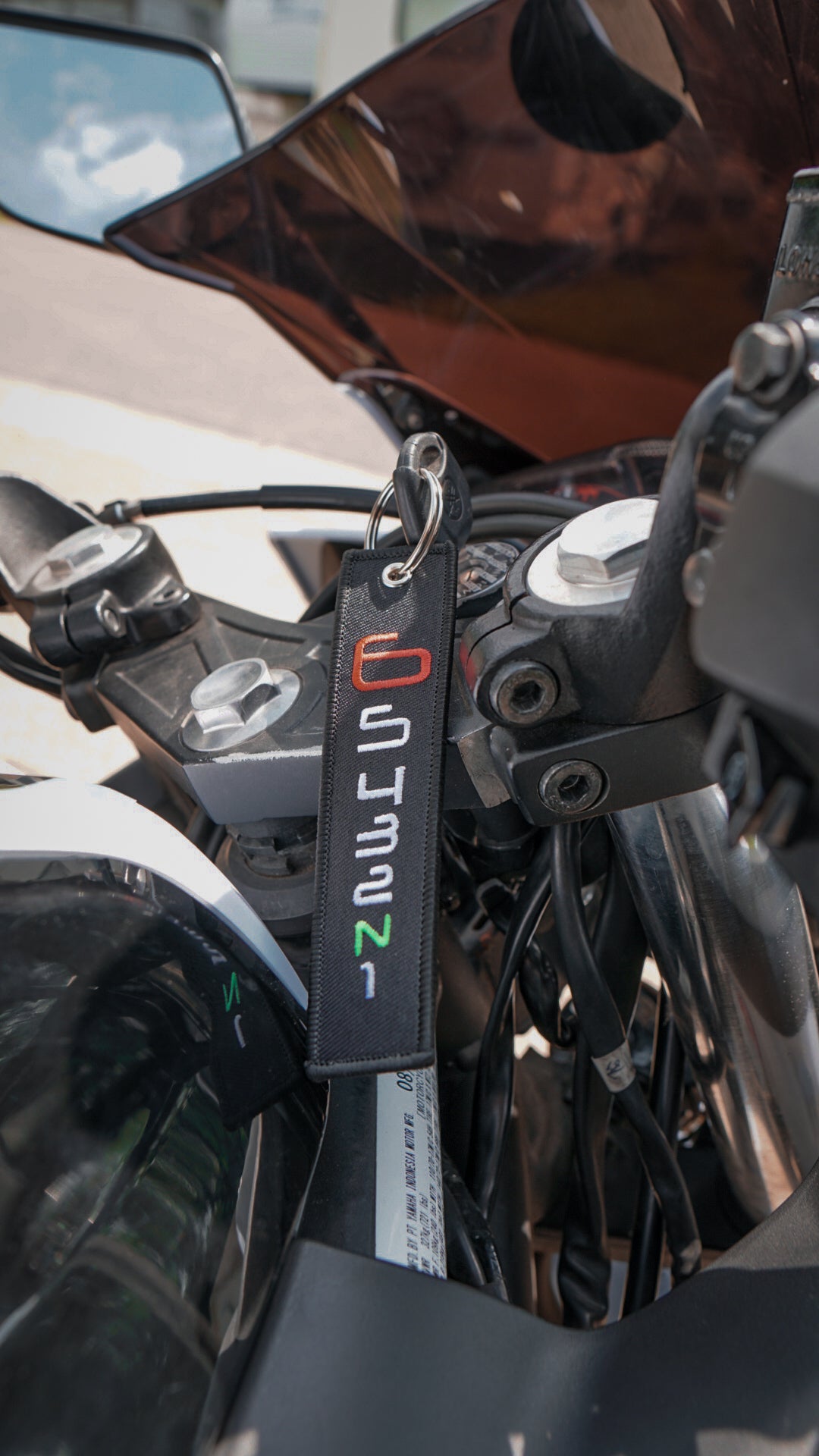 Gear Shift - Motorcycle Keychain